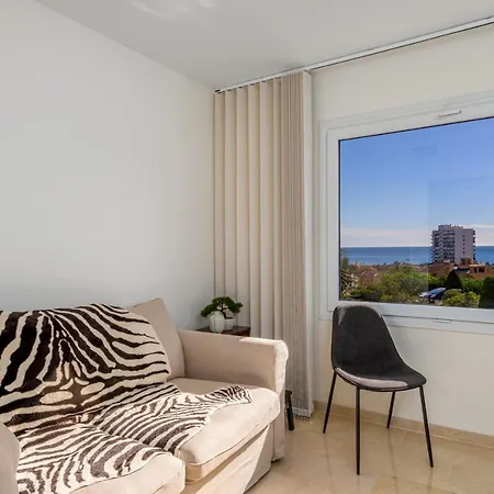 Beachclose Family In By Costarentals - Ref 185 Apartment